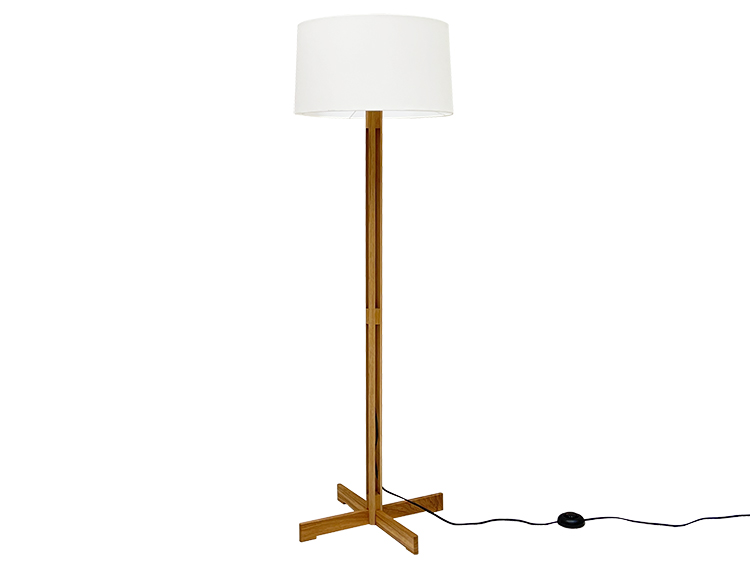 Floor Lamp (Used) 　